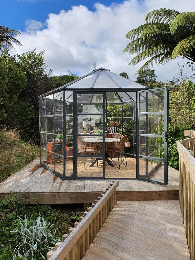 Tiny House With Greenhouse Dining ロワー・ハット エクステリア 写真