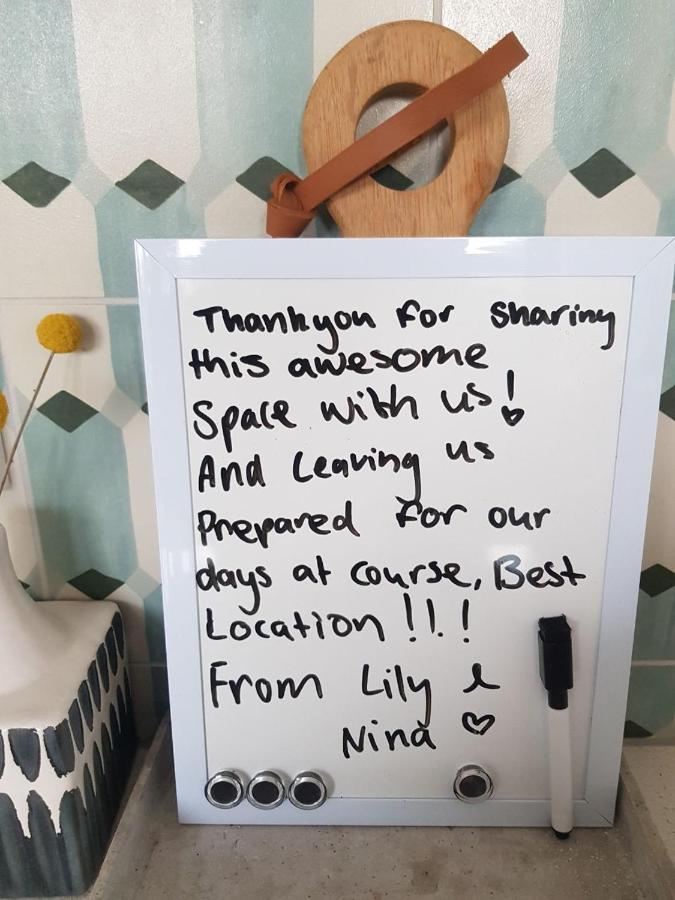 Tiny House With Greenhouse Dining ロワー・ハット エクステリア 写真